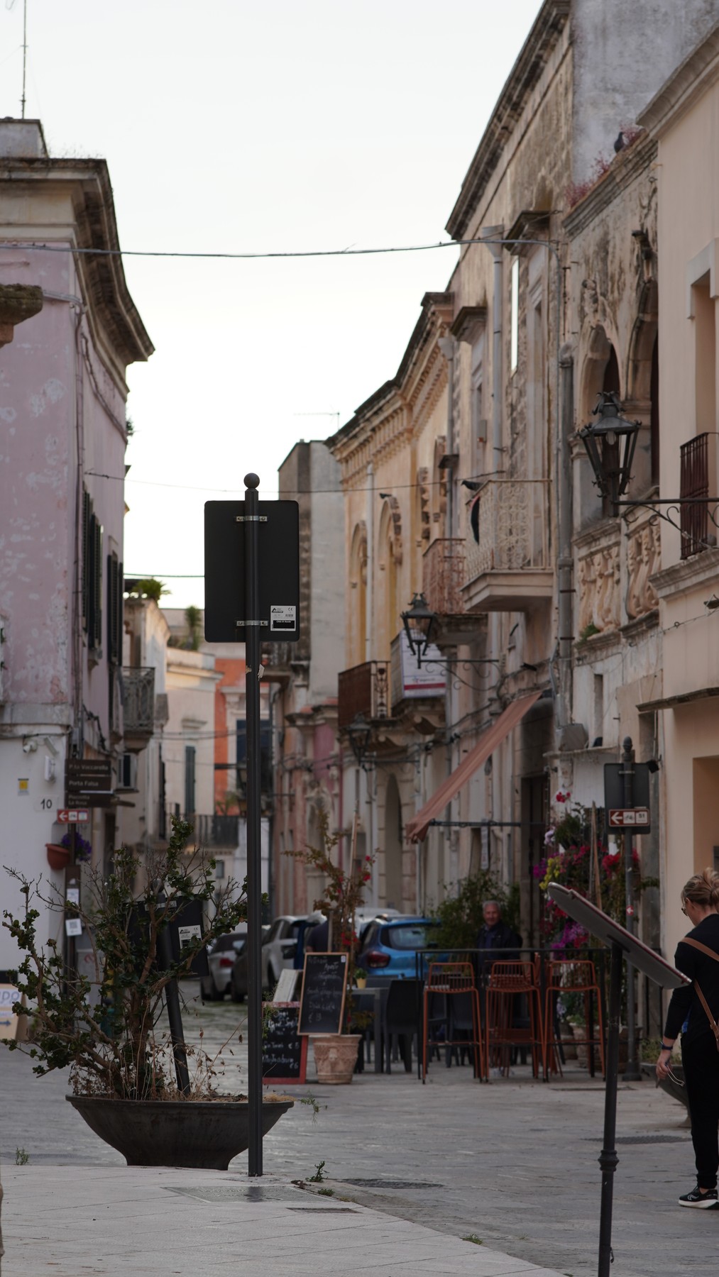 Narrow street in Nardo